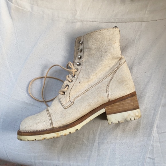 Espace   Vintage Linen Boots - Picture 10 of 16